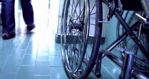 Забраняват на ТЕЛК да съветва инвалидите