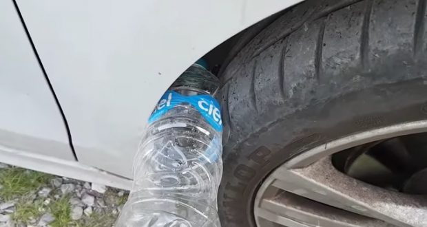Ако видите пластмасова бутилка в гумата си, бързо се обадете в полицията!