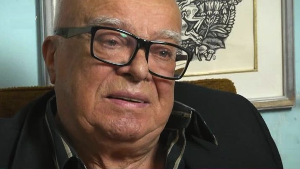 Юлиан Вучков си отиде самотен