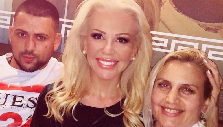 48-годишната Луна бременна