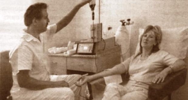 През 1961 г. тя умира но се събуди след 20 дни и проговори на руски!