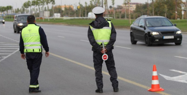 Бум на шофьорите без книжки