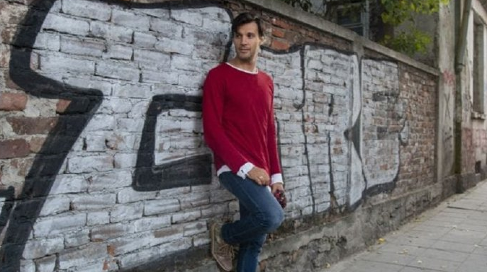 Пребиха жестоко наш певец