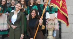 ЗА ПРИМЕР! Български ученици се преоблякоха като ВЪЗРОЖДЕНЦИ за Хелоуин