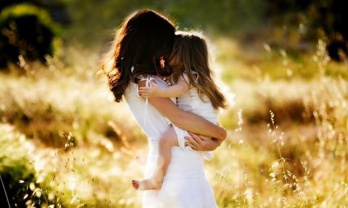 Майчината благословия е най-силната защита