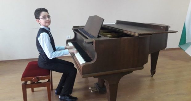 12-годишен пианист донесе на България златен медал
