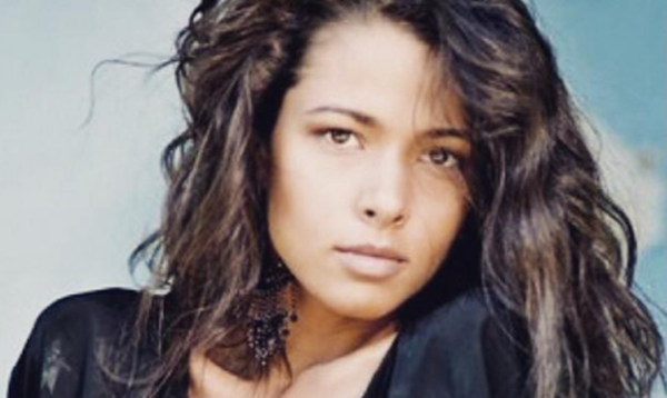 Адреналинката Ени пропя: