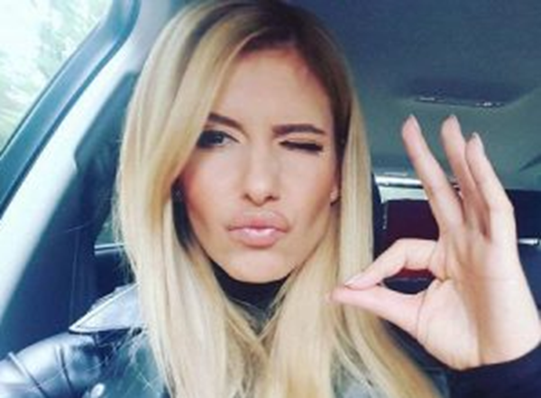 Кое е новото тайно гадже на Анелия