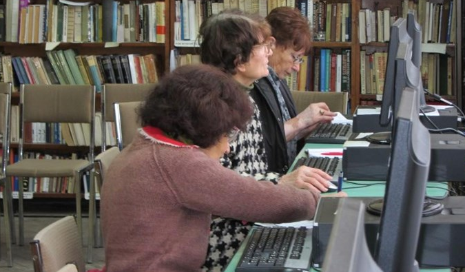 Махат пенсионерите от щат