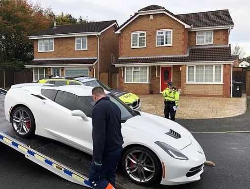 собствениците на камиона с 39-те трупа