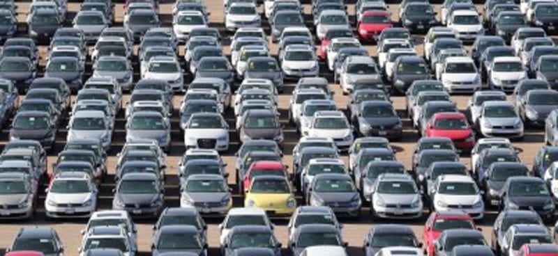 Букурещ дава по 1800 евро на жител срещу предаване на стар автомобил