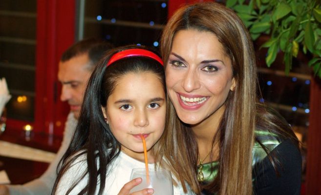 Дъщерята на Бони се превърна в истинска красавица – вижте как изглежда вече порасналата Михаела