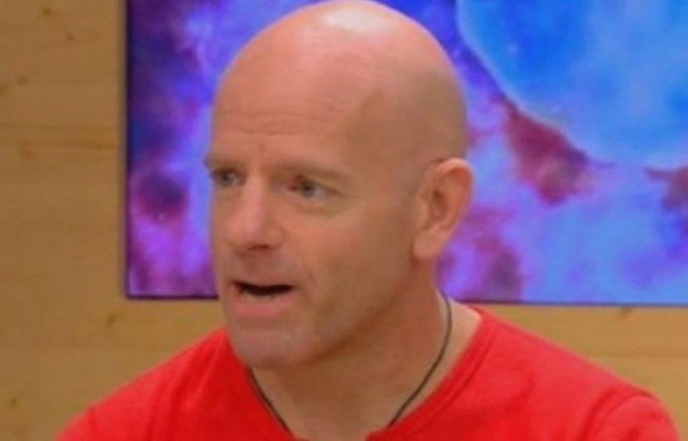 Световноизвестен астролог: Причината за COVID-19 е събирането на две планети