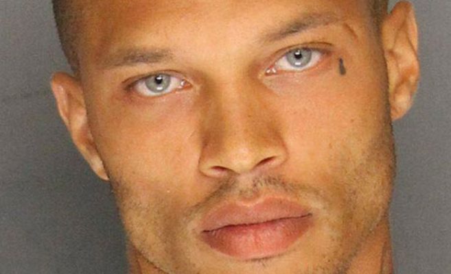 16 татуировки за чието мрачно значение повечето хора не подозират