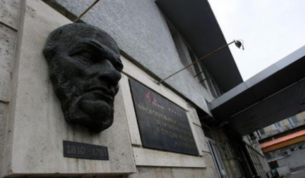 20 хирурзи са заразени