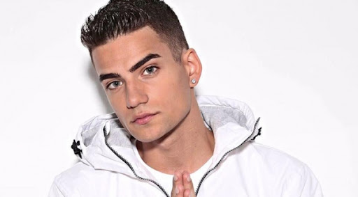 Майката на Наско Колев изглежда като негова сестра - вижте я (Снимки)