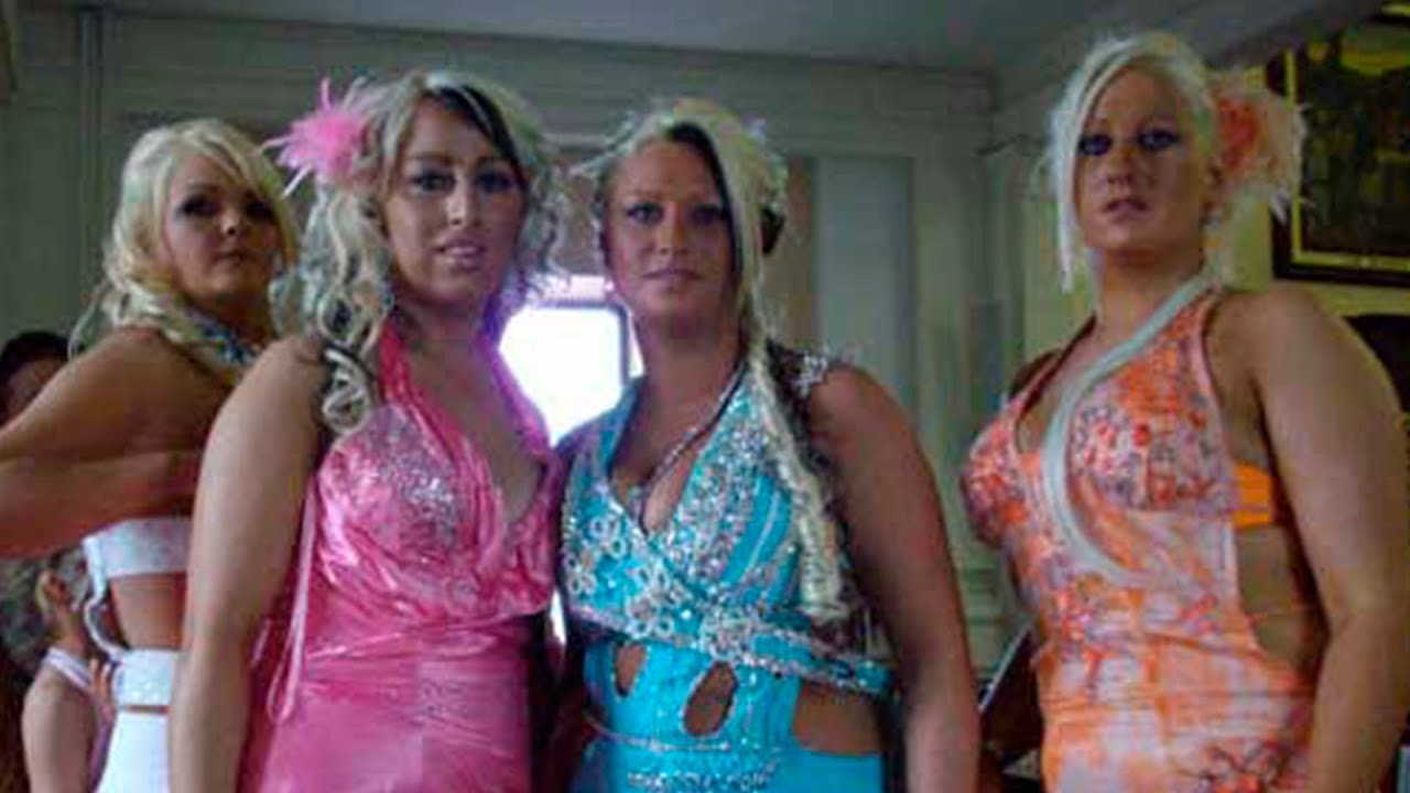 Ужасни СНИМКИ на абитуриенти потресоха мрежата