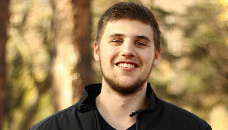 Близки на пребития студент: Евгени бъди силен обичаме те!