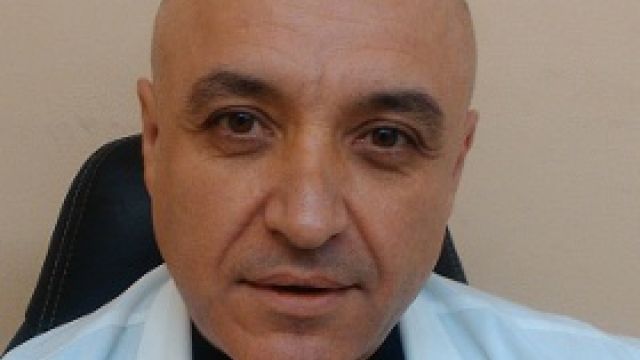 Д-р Бърдаров: Отивайте на плаж! Там е защитата срещу К-19 ВИДЕО