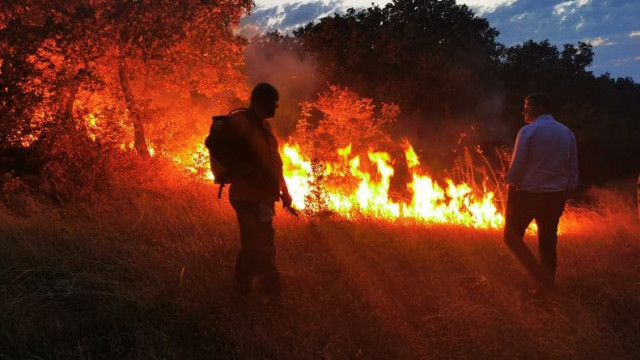 Ад на границата с Турция хората плачат села пред евакуация