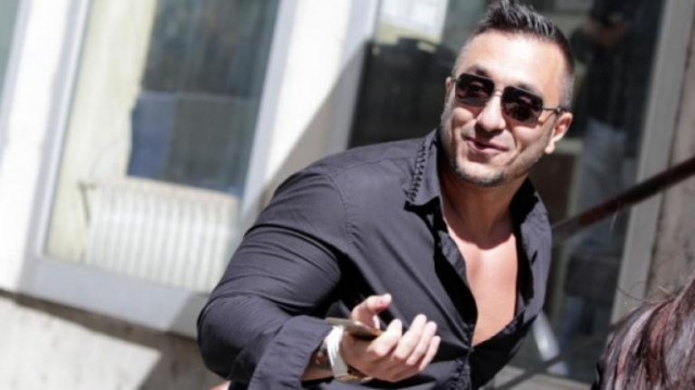 Буйна радост в поп фолка! Константин разтопи мрежата с тази СНИМКА