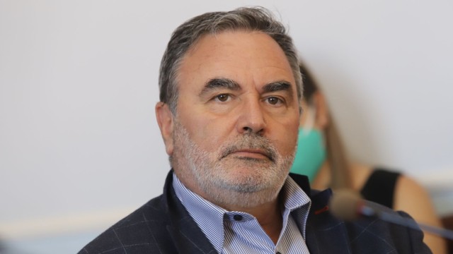 Доц. Кунчев с новини за новата учебна година и учениците