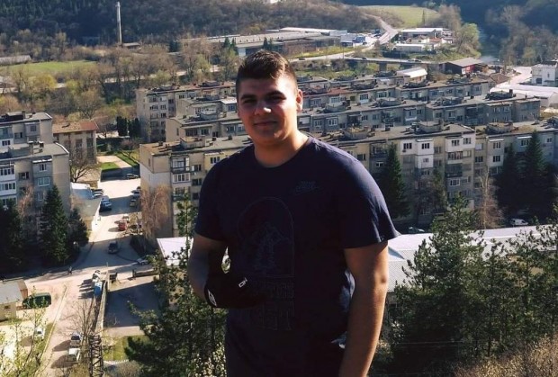 УЖАСЪТ НЕ СПИРА: Братът на починалия студент е в болница