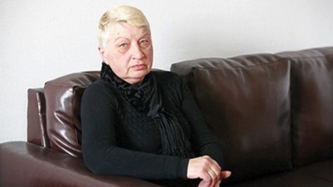 Майката на убития Шарков: Искам оставката на Борисов