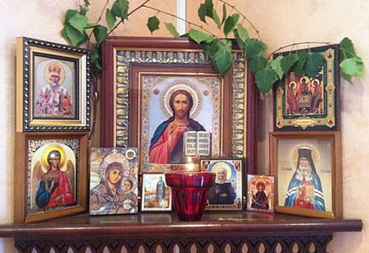 Какви икони трябва да имате вкъщи за да се избавите от злото