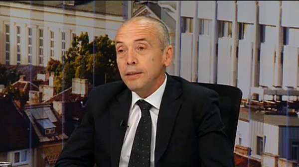Мангъров: Това не е онзи страшен вирус