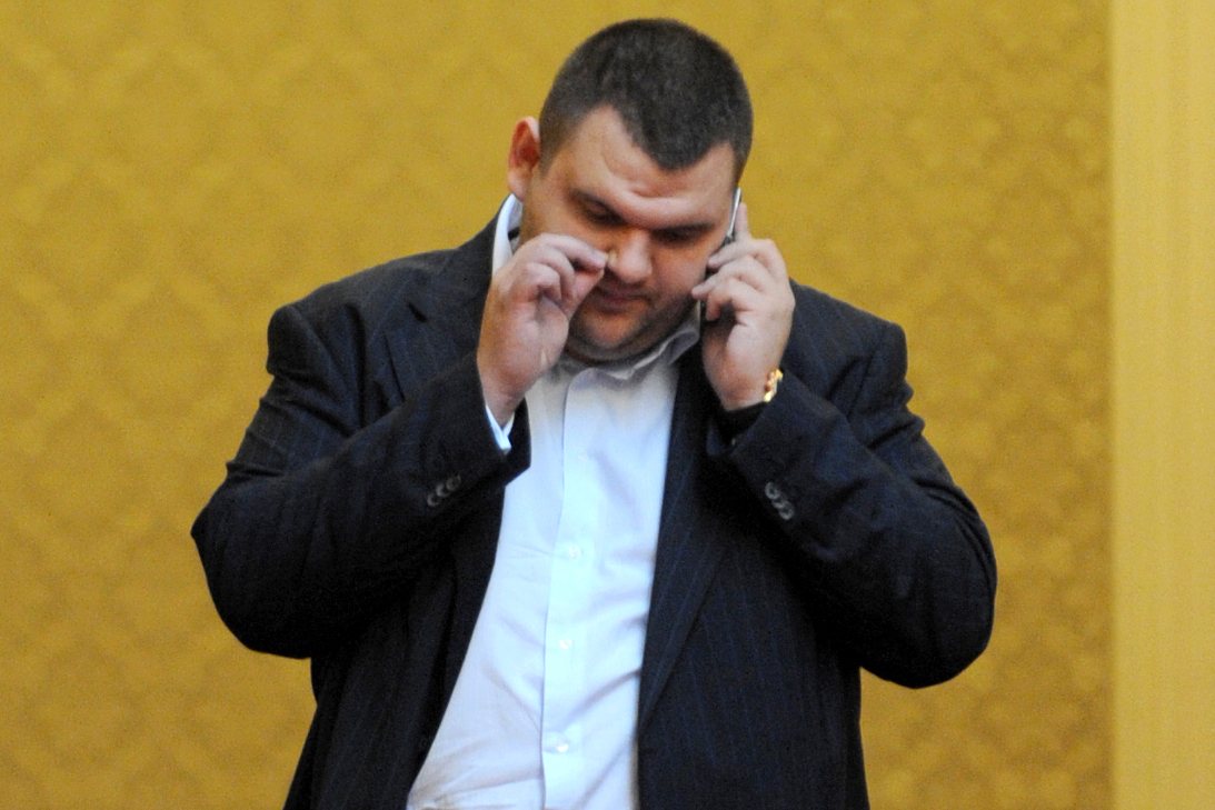 Гръмнаха Илия Павлов и сложиха Пеевски на неговото място!