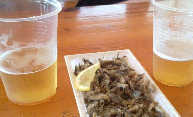 Намалиха им ДДС-то ама цените същите! 2 бири и цаца на морето – 30 лева!