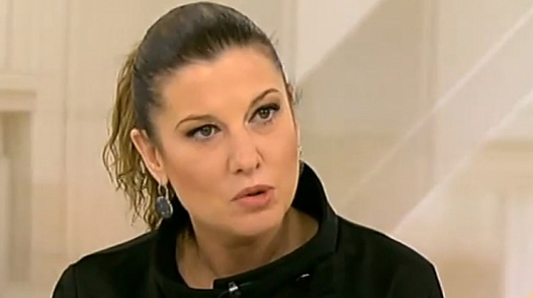 Бенатова: Тези двамата ме изблъскаха на конференцията на ГЕРБ