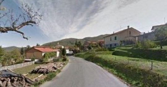 Кмет на село дава по 2000 евро и дом за 40 евро на месец ако се преместим да живеем там!