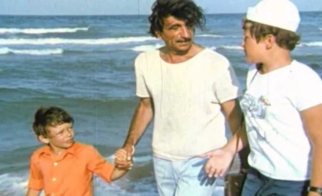 Помните ли Кирчо от филма „С деца на море“ Ето какво се случва с него днес