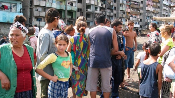 ВМРО: Неграмотните без 11-и клас нямат право да гласуват!