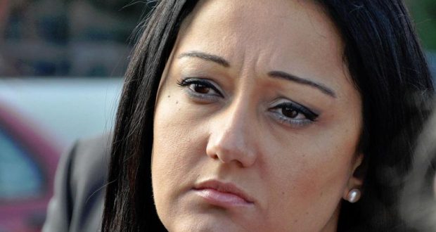 Лиляна Павлова счупи тъпомера: Работят в чужбина