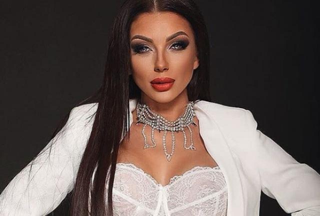 Емануела изригна: Стига с този измислен вирус