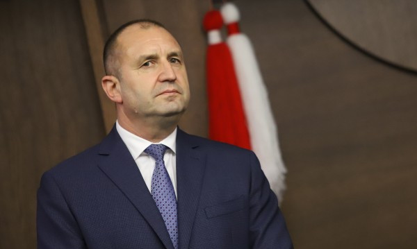 Румен Радев: Следващият бюджет ще ни разори заробват се поколения наред