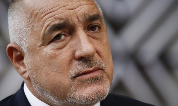 Борисов извънредно заговори за оставка и преврат