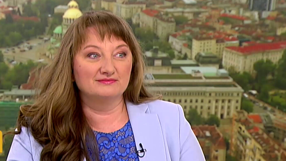 Деница Сачева разкри каква е схемата: Можем да усвоим 12 млрд. от ЕС