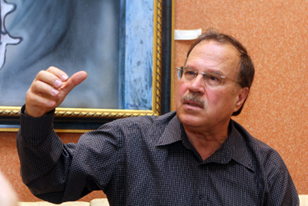 Проф. Васил Проданов: След 89-а Западът разграби България като периферна зона на Капитализма!