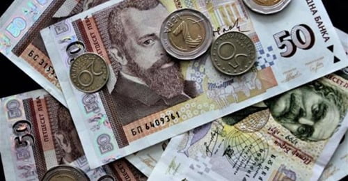 Бойко зарадва всички работещи в България започват да раздават пари