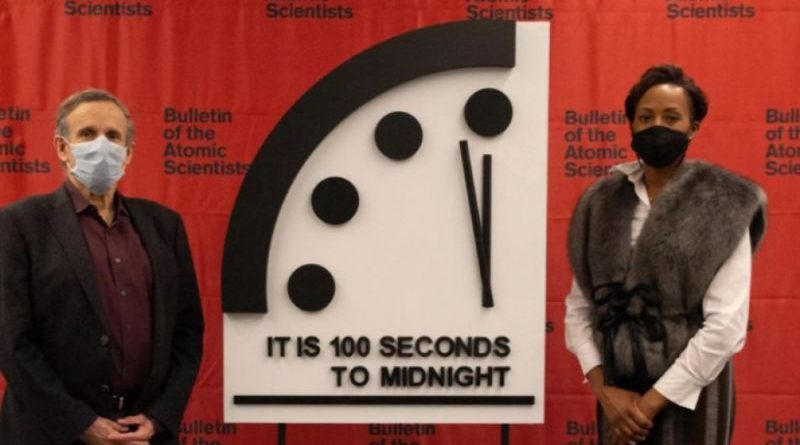 Часовникът на Страшния съд показва 100 секунди до Апокалипсиса
