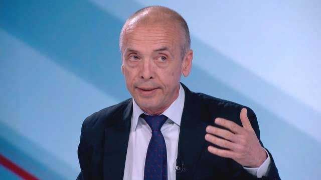 Доц. Мангъров: Майка каза че баща ми ще се обърне в гроба