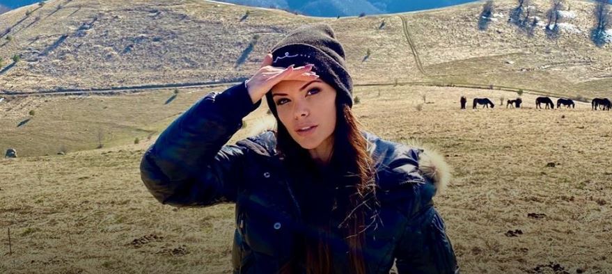 Ето я скромната родна къща на Преслава където е отраснала /Снимки/