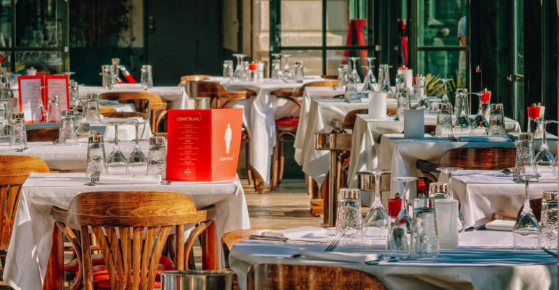 Ресторантьор получи 5000 лева Ковид помощ а на другия ден НАП му