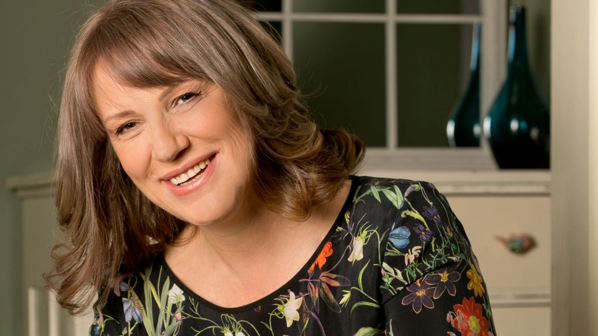 Психиатър: Простотията на високите обществени етажи у нас расте лавинообразно и повлича всички ни