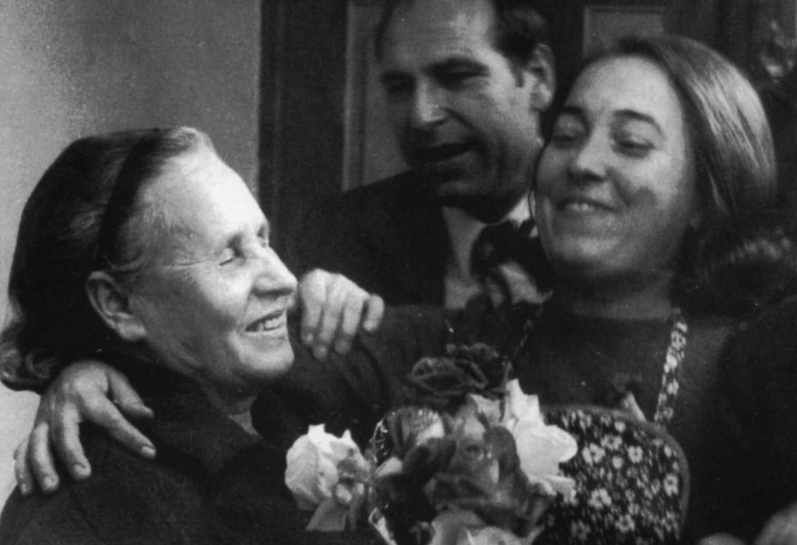 Елена Димитрова: Ванга казваше: Пред мен винаги върви един овен той наляво и аз наляво той надясно и аз надясно