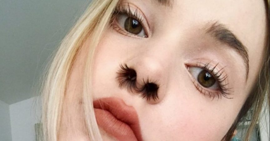 Жените полудяха по нова абсурдна мода – екстеншъни за косми в носа!